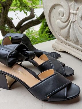 New Marion Parke Black Leather Knot-Ankle Block Heel Sandals